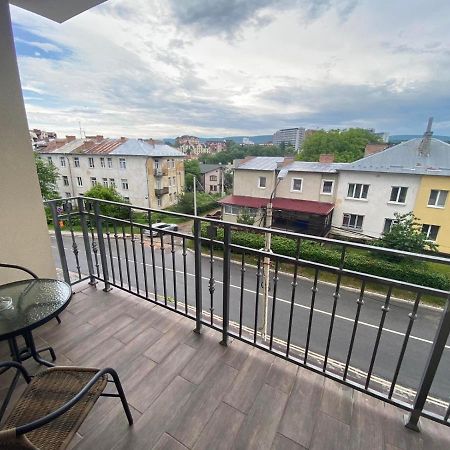 Затишні Сучасні Апартаменти В Елітному Жк Версаль Truskavec Exteriér fotografie